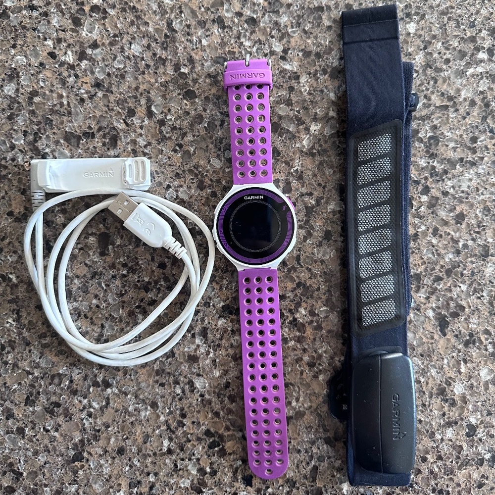 Garmin Forerunner 220 - White/Violet